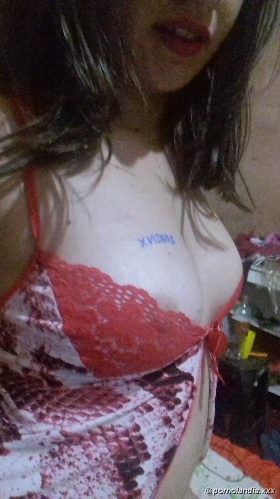 Mia putita de xvideos en fotos desnuda - Foto 98879