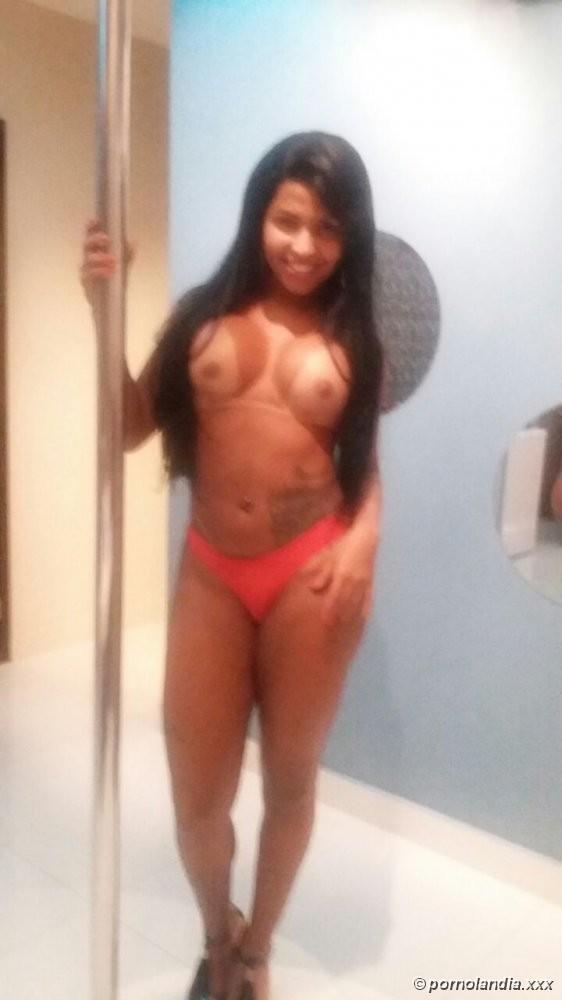 La brasileña Larissa Franca morena de xvideos desnuda - Foto 98717