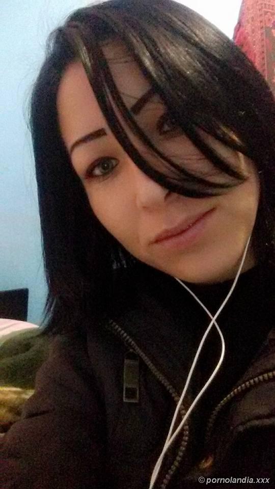 LIA HONORADA - Foto 77294