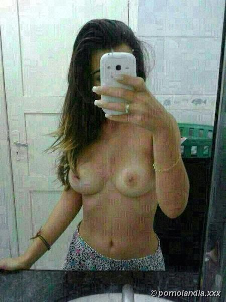 La hot Novinha se tomó fotos desnuda durante las vacaciones y apareció en la red - Foto 20216