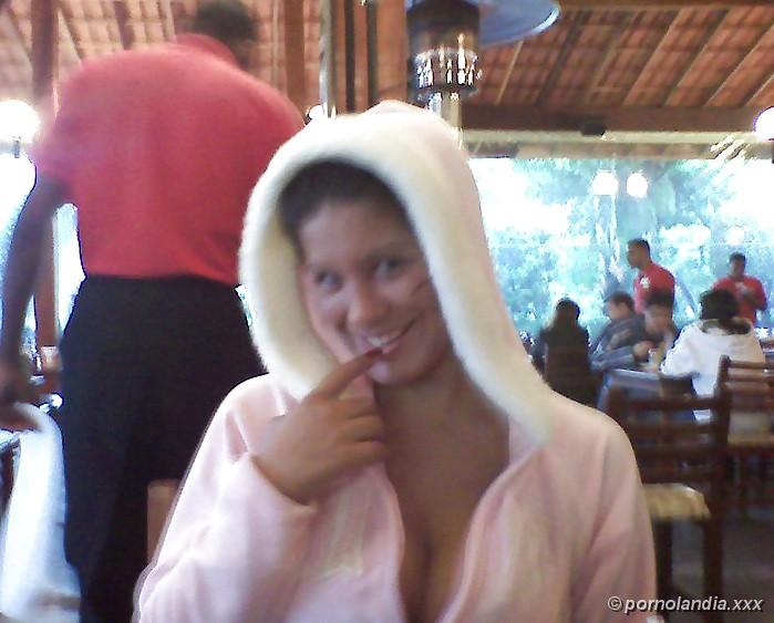 Bruna Ferraz En Fotos Amateur Con Celular - Foto 18272