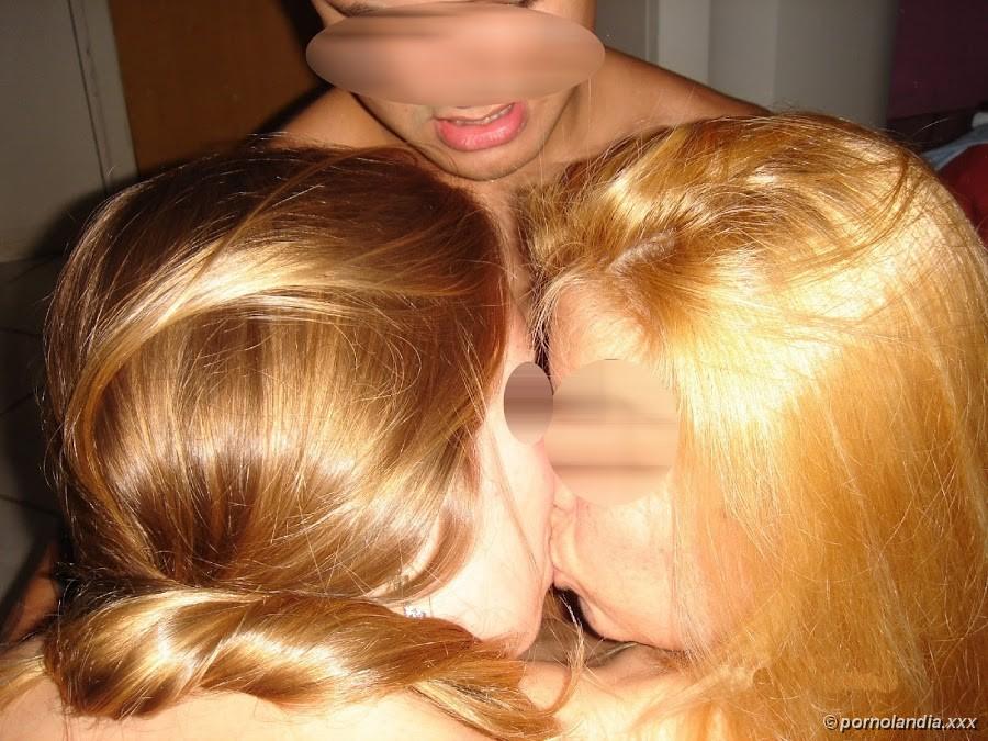 Dos rubias brasileñas intercambiando parejas - Foto 18228