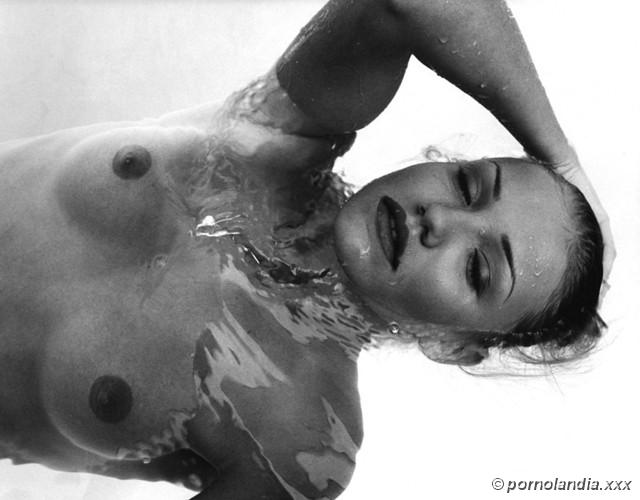 Cameron Diaz Desnuda Mostrando Senos Desnuda - Foto 13899