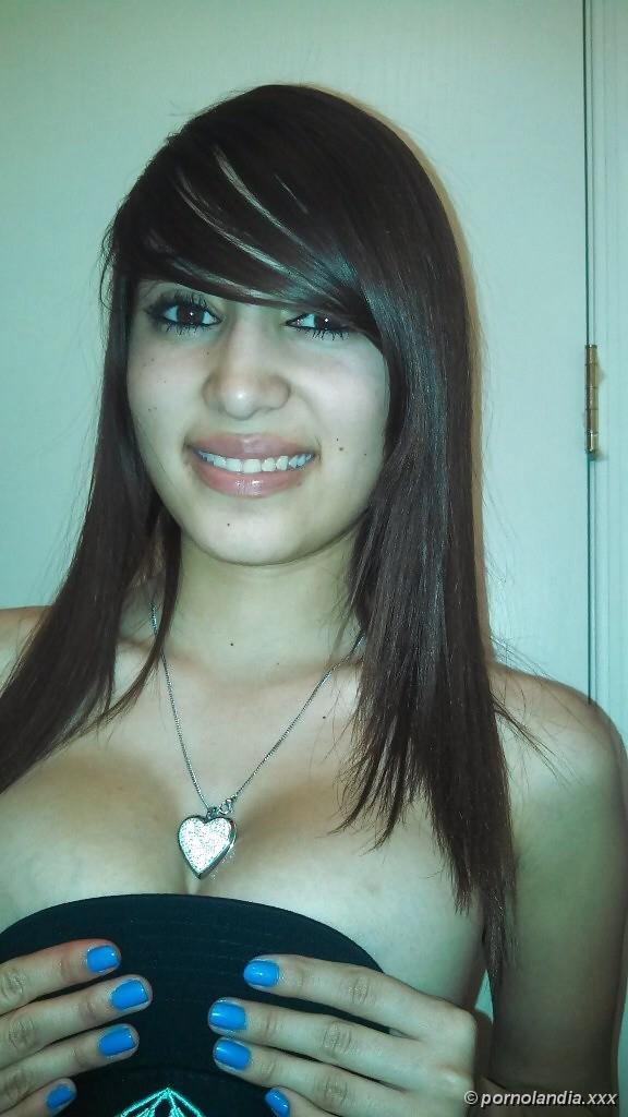 Mónica se tomó fotos con su novio y las publicó en Whatsapp - Foto 10242