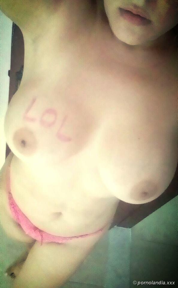Chica carioca envió fotos desnuda a LOL - Foto 20661