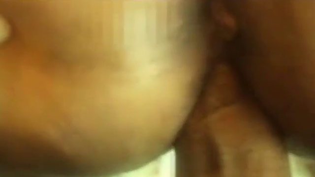 Mi esposa puta en trio