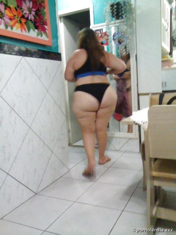 Presumiendo el culo de su caliente esposa - Foto 53508
