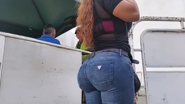 Se comió a una prostituta caliente