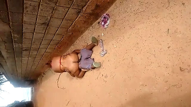 Sexo en la calle, al aire libre.