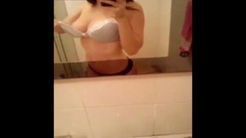 CNN WhatsApp bombón masturbándose con desodorante