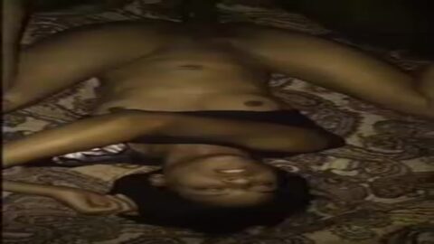 Cogiendo a la morena 1