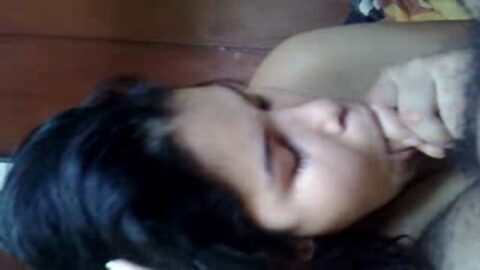 Deliciosa mamada de Safada Morena apareció en Internet