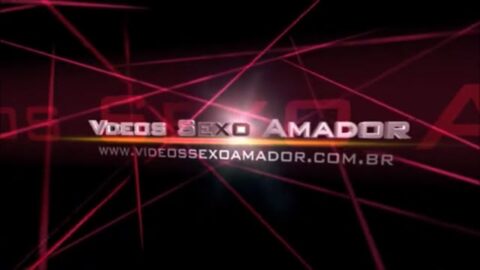 ENCONTRARON AL GUARDIA DE SEGURIDAD COMIENDO A MORENA