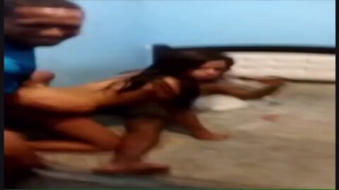 Flaca de Rio das Pedras hizo una orgía y cayó en Internet