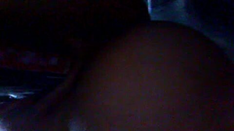 Gabi se corre silenciosamente para que su papá no la escuche