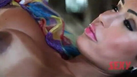 Gracyanne Barbosa desnuda en el rodaje de la revista Sexy