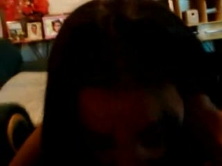 Haciendole una mamada a tu novio