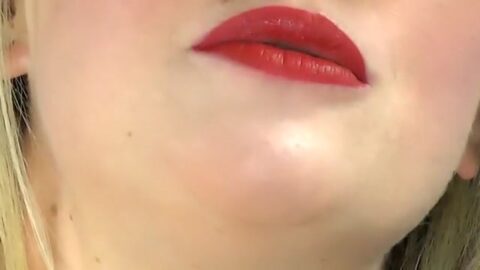 Hermosa Rubia Mamada Con Semen En La Boca