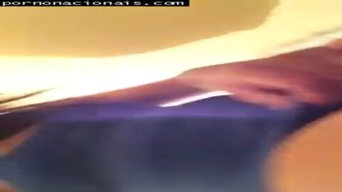 Joven hottie filtrado en la red