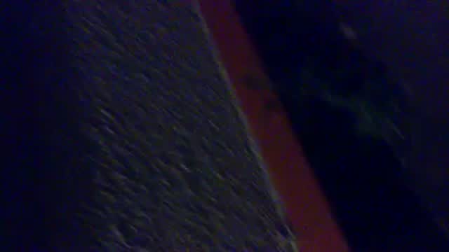 Joven vecina pillada teniendo sexo con su novio