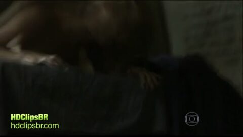 Karen Junqueira teniendo sexo con Cauã Reymond en el cazador