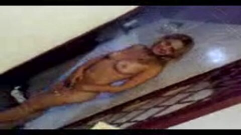 La rubia Franciele de RJ fue filmada y terminó en Internet