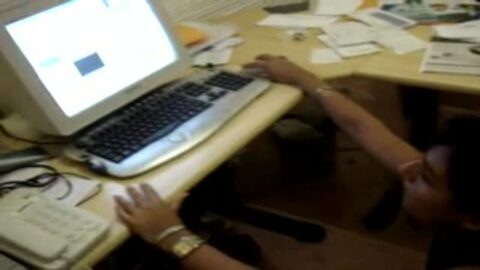 Mamada muy golosa Carla chupando polla