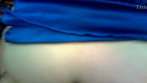 Metiéndose en la putita blanca del bosque.