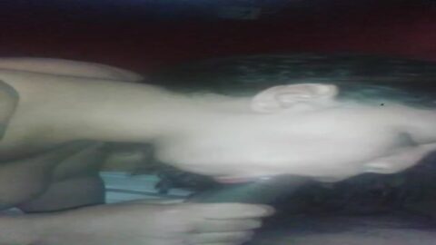 Mi morena cachonda chupándome