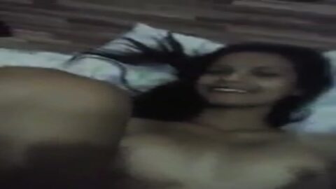 Moreninha Delicia Cayó En La Red Follando