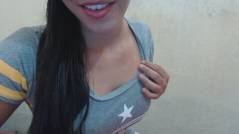 Moreninha mostrando su cuerpo filtrado en internet