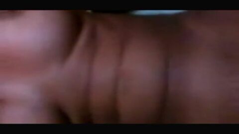 Mulatinha masturbándose - adolescente negra masturbándose