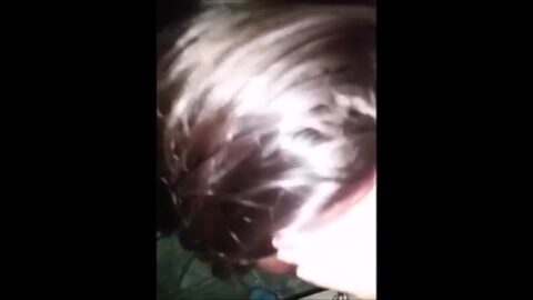 Novia Chupando En Las Escaleras Del Edificio