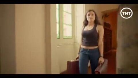 PAULINA GAITAN ESPOSA DE PABLO EN LA SERIE NARCOS