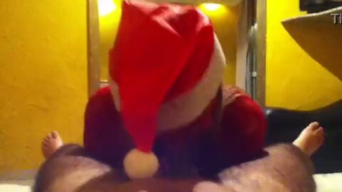 Pagó por una mamada en Nochebuena y cayó en línea