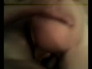 Poniendole calor a la traviesa prima campesina toda bronceada