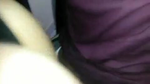 SOY COMEDOR DE ESPOSAS AQUÍ EN SALVADOR BAHIA. Sólo salgo con parejas que estén decididas a tener menajes con respeto y discreción.