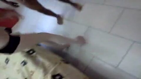 Sexo en el motel con una blanca traviesa y cachonda