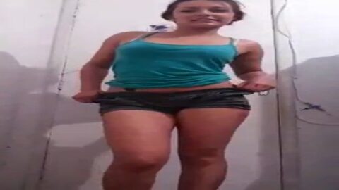 beso de la chica al final