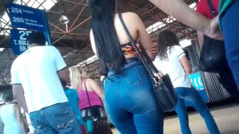 culo mas caliente pillado en la calle