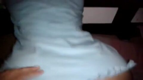 despertando a la esposa culona para follar