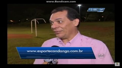 ¿Quieres ser el entrenador de un equipo de chicas calientes?