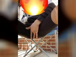 Play in your Pussy Outside