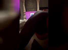 Tinder Date