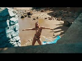 Bola Rebola sexy Anitta