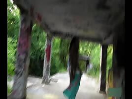 naked park walk