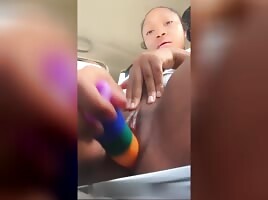 Cute Ebony Babe Pulic in Car Masturbation